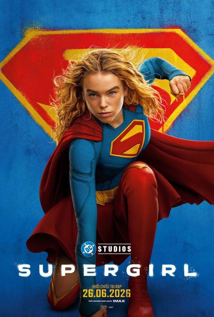 SUPERGIRL-T13
